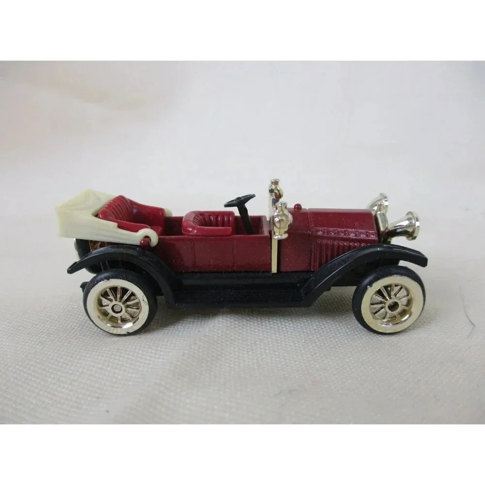 Miniature‎ cars, High Speed, HF 9087, HF9086, HF9085, vintage style cars.